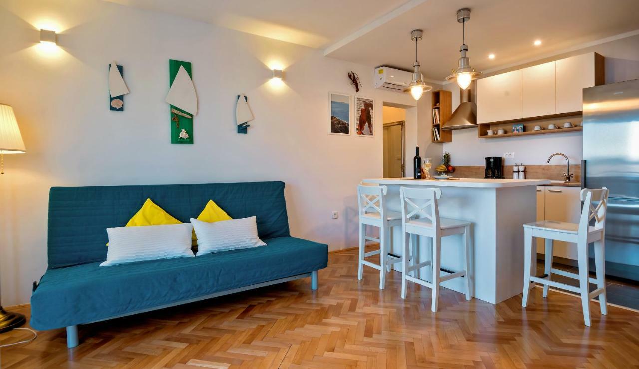 Casa Katalina Lägenhet Komiža Exteriör bild