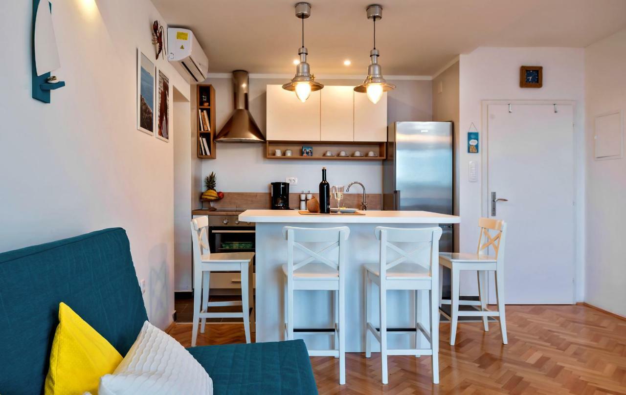 Casa Katalina Lägenhet Komiža Exteriör bild