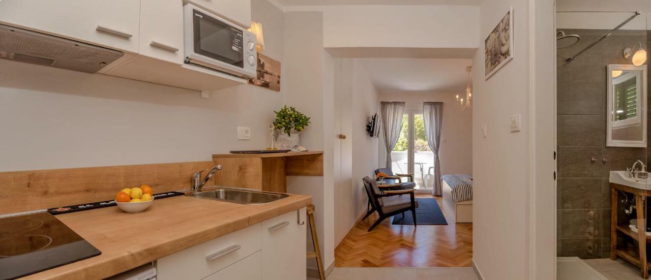 Casa Katalina Lägenhet Komiža Exteriör bild