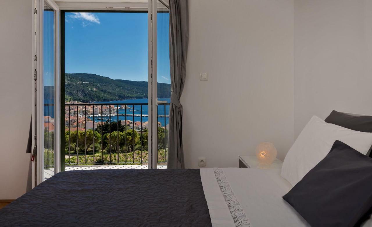 Casa Katalina Lägenhet Komiža Exteriör bild